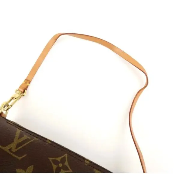 💎✨BEAUTIFUL✨💎Authentic Louis Vuitton Monogram Mini Pouch for Papillon Bag - Picture 4 of 11